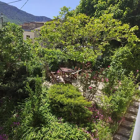 La Clairiere Villa Pierrelongue Buitenkant foto