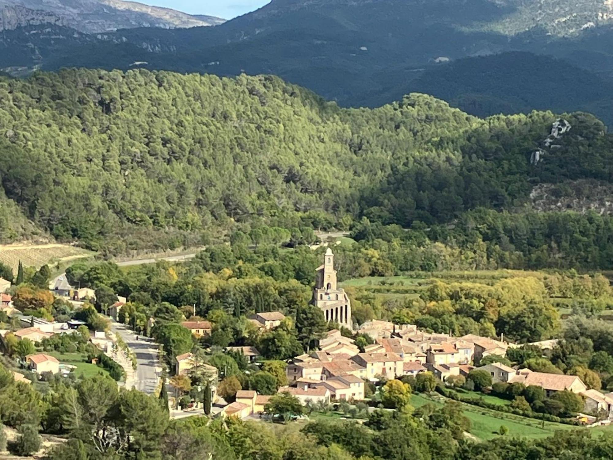 La Clairière Hébergement de vacances Pierrelongue